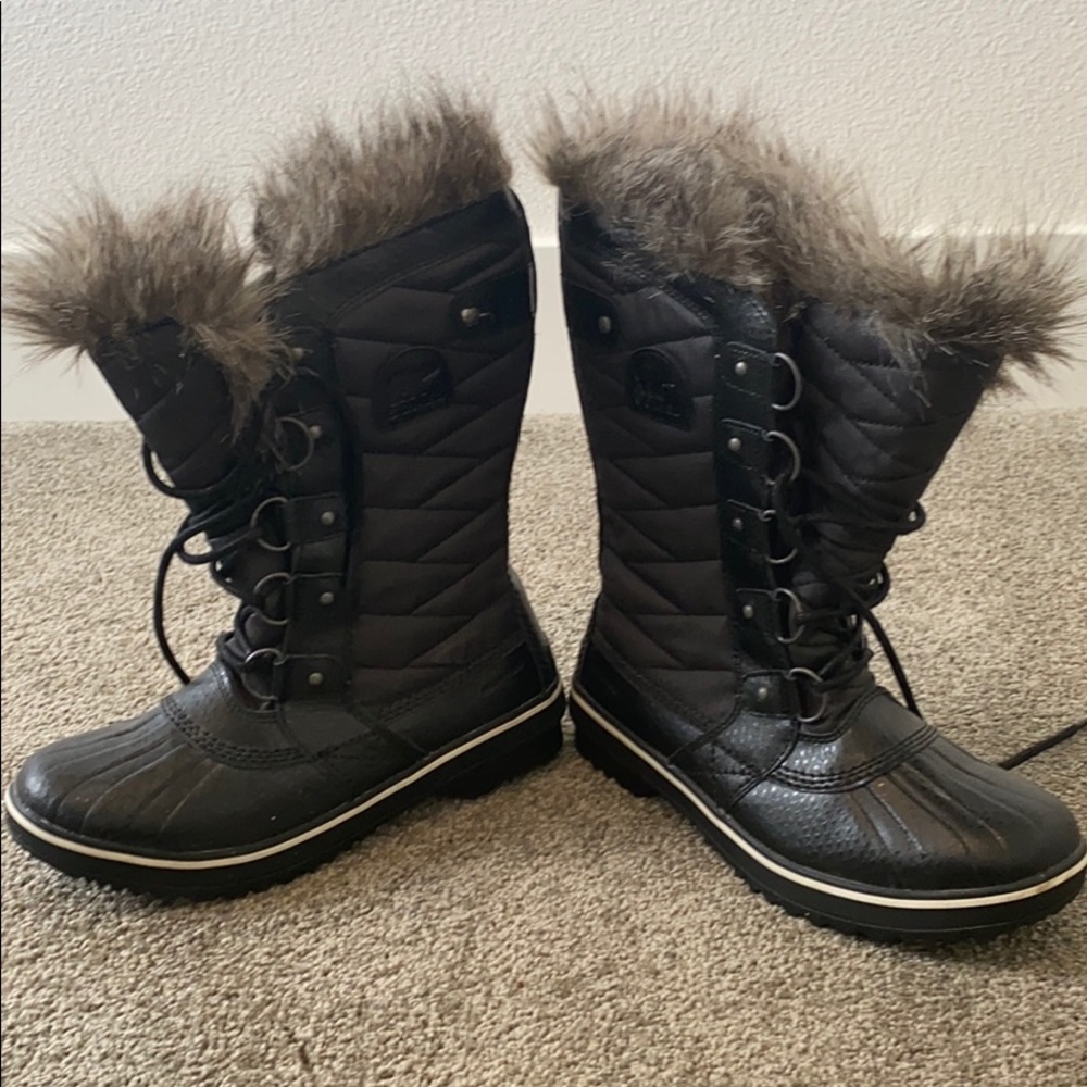 Sorel snow boots